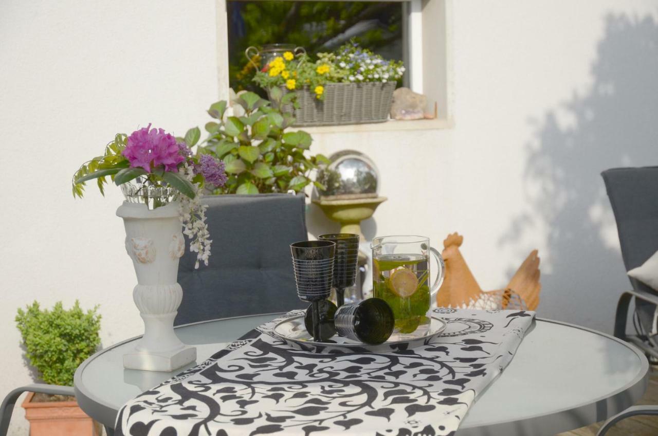 Ferienhaus Luzia Darscheid エクステリア 写真
